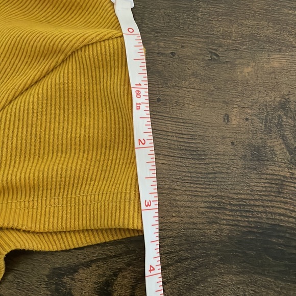 Rue 21 * Gold-Orange Color * Short Sleeve Ribbed Top * XS - Picture 10 of 10